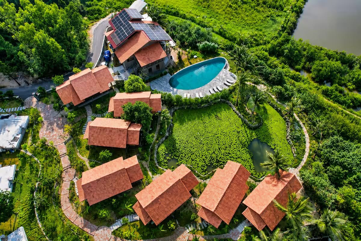 Cabalina Grove